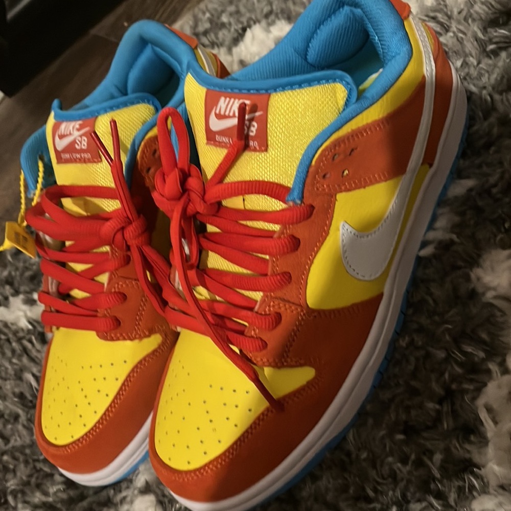 nike low dunks - Picture 3 of 3